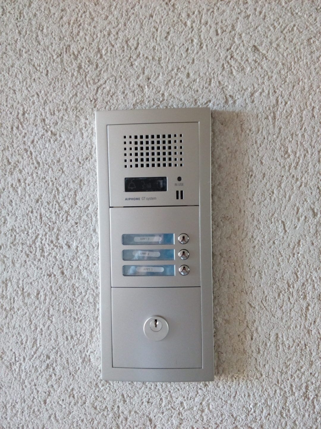 Installation d’un videophone dans une résidence
